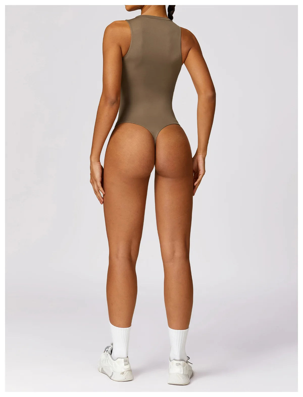 Diva® Curved High-Neck Bodysuit - Icy queens